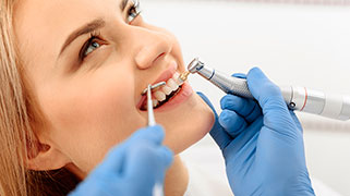 dentista clareamento dental