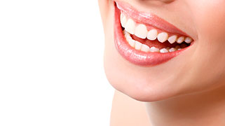 Limpeza e clareamento dental